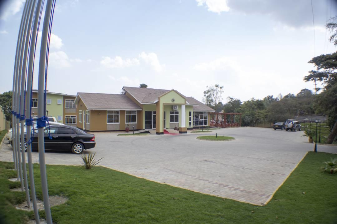 Hotel Desderia Mbeya Extérieur photo